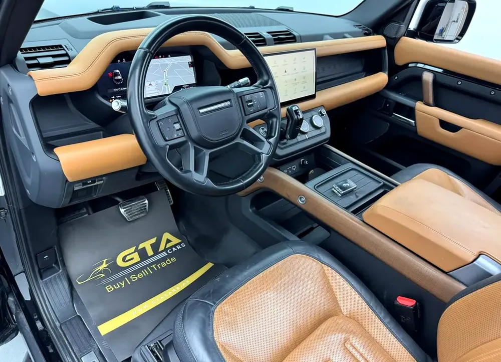 2022 Land Rover Defender 90 X P400, 2027 Land Rover Warranty, Land Rover Service History, GCC - Image 7