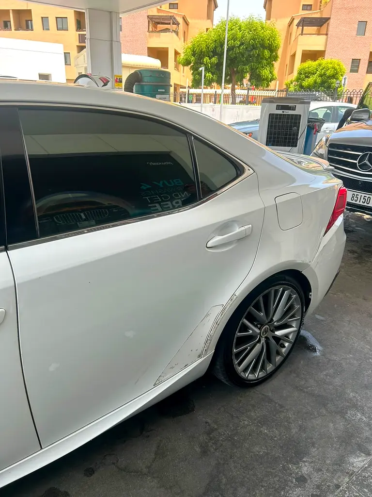Lexus IS 250 2014 GCC Specs - Well Maintained - Image 10