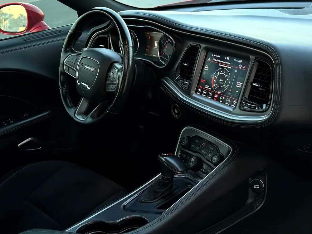Dodge Challenger GT 2020 GCC Specs - Impeccable Condition - Image 11