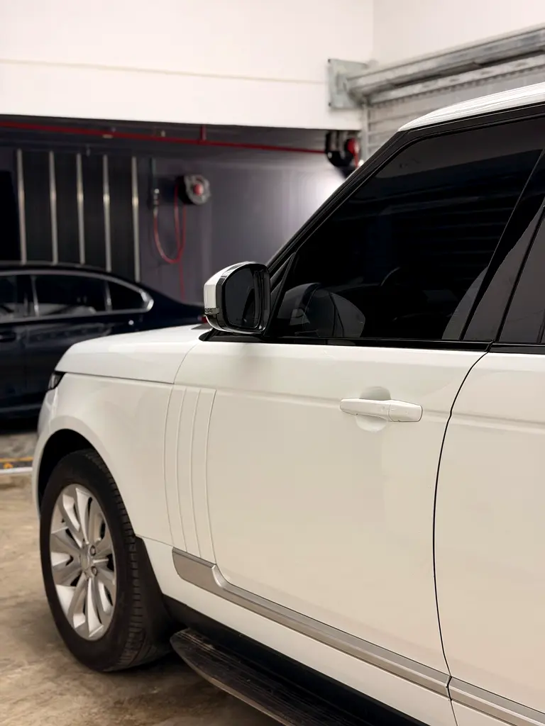 Land Rover Range Rover HSE 2016 - GCC Specs - Image 10