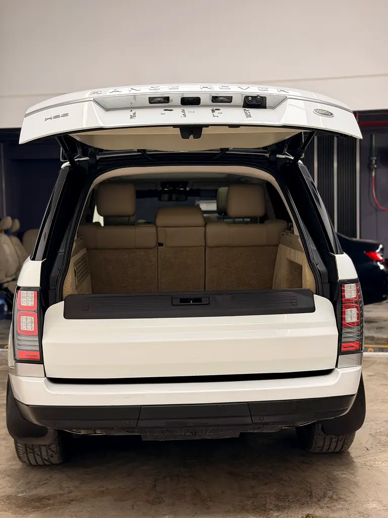 Land Rover Range Rover HSE 2016 - GCC Specs - Image 18