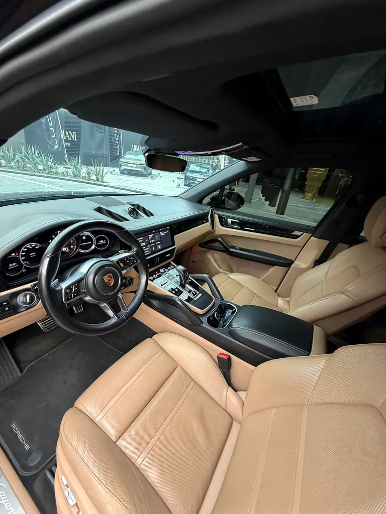 2018 | GCC | Porsche Cayenne S - Image 12
