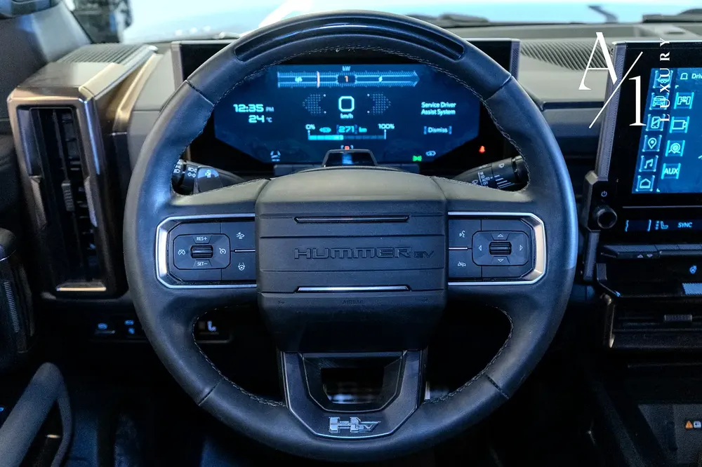 2024 GMC Hummer EV, Fully Loaded, Clean Tittle, 830 HP, Excellent Condition, American Spec - Image 9