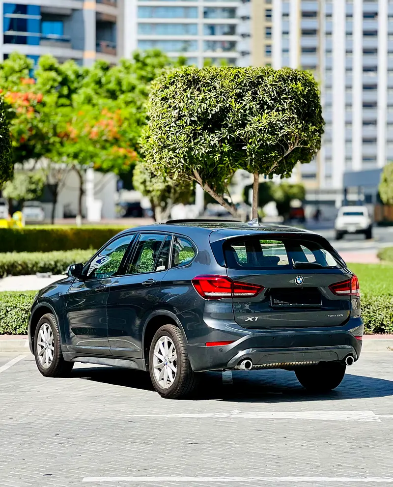 BMW X1 sDrive20i 2022 GCC Specs - Excellent Condition - Image 6