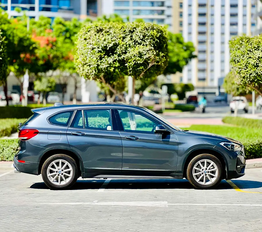 BMW X1 sDrive20i 2022 GCC Specs - Excellent Condition - Image 7