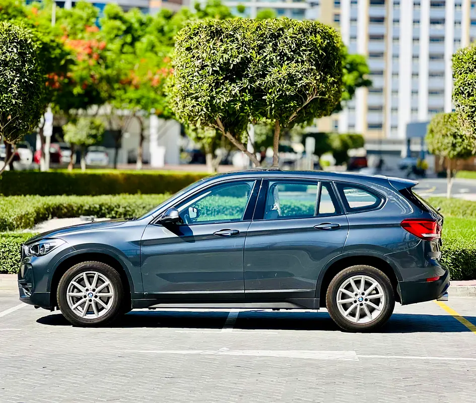 BMW X1 sDrive20i 2022 GCC Specs - Excellent Condition - Image 8