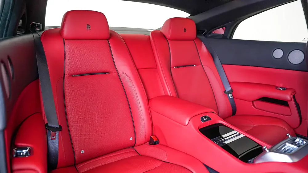 Wraith Silver Badge | AED 22,425 PM | Up to 3 Years Warranty | GCC - Image 7