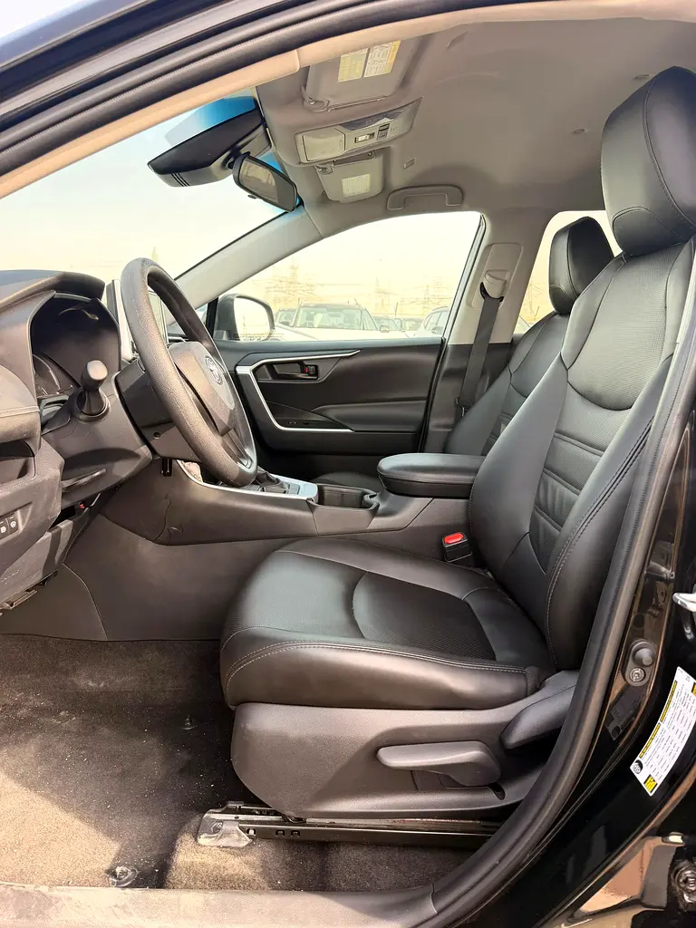 Toyota RAV4 MID - 2024 Mid Option- 4X4 - Well maintained - Image 11