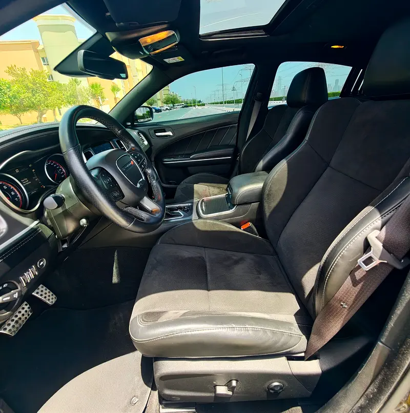 UNDER WARRANTY IN AGENCY //AGENCY SERVICE CONTRACT//LIKE NEW DODGE CHARGER RT 5.7 HIMI TOP LINE - Image 8