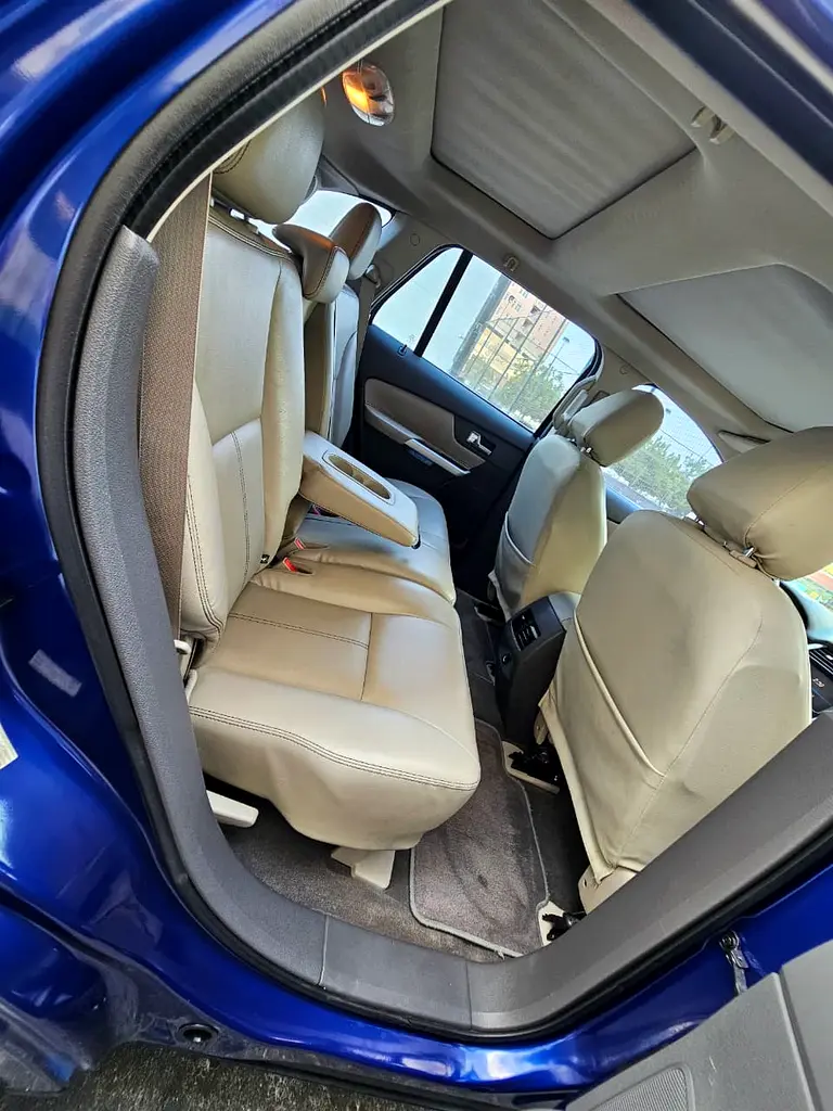 Ford Edge - Image 13