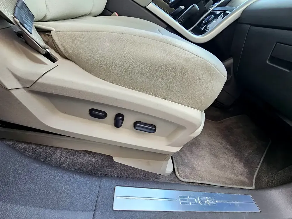 Ford Edge - Image 16