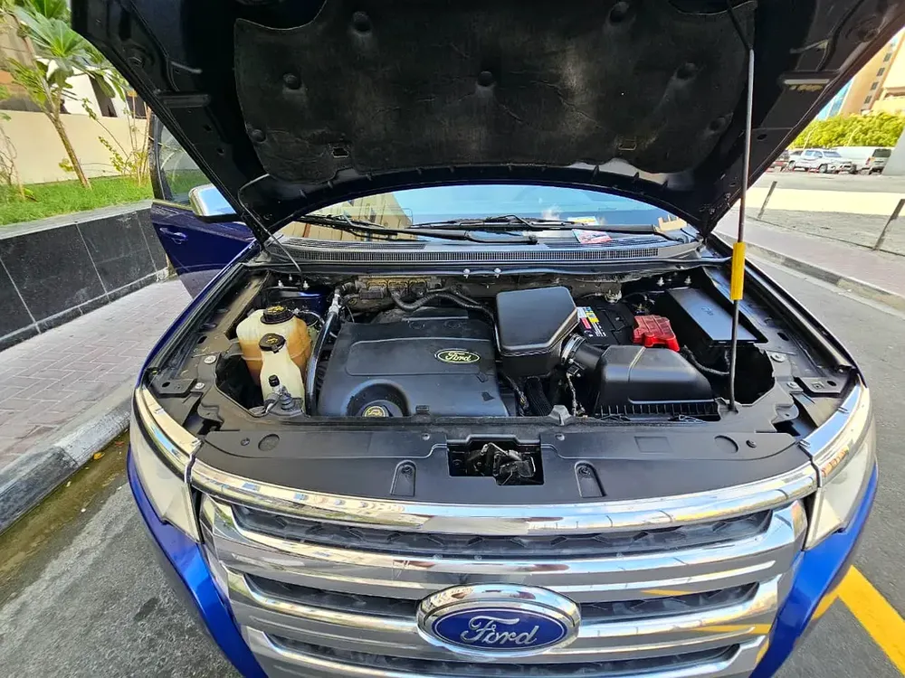 Ford Edge - Image 8