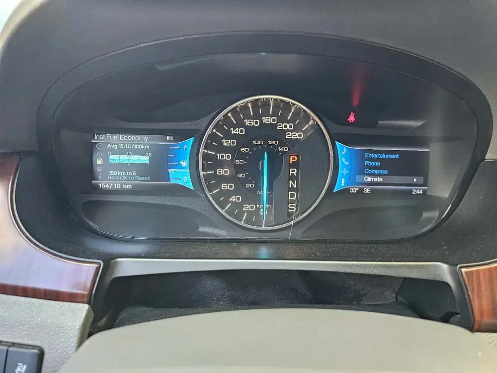 Ford Edge - Image 9