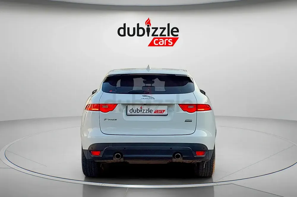 AED 829/month | 2019 Jaguar F-Pace  | GCC Specs | Ref#469717 - Image 7