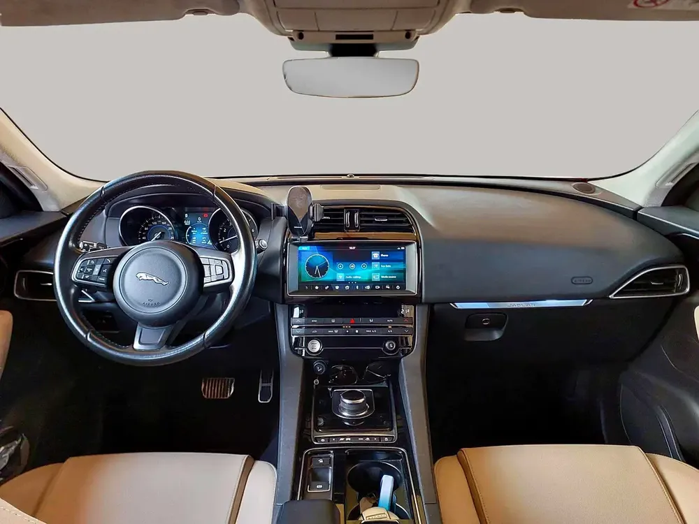 AED 829/month | 2019 Jaguar F-Pace  | GCC Specs | Ref#469717 - Image 9