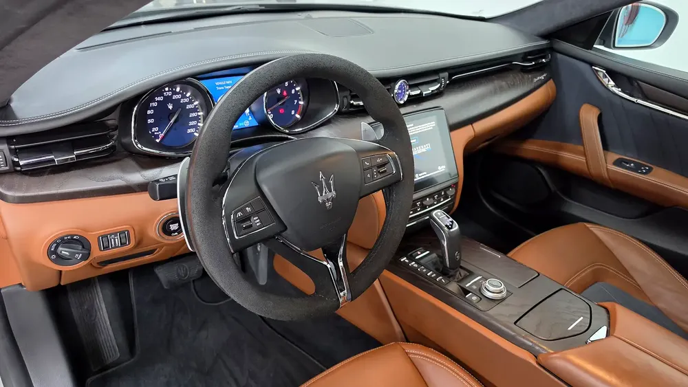 Maserati Quattroporte GTS 2020 - GCC Specs - Image 9