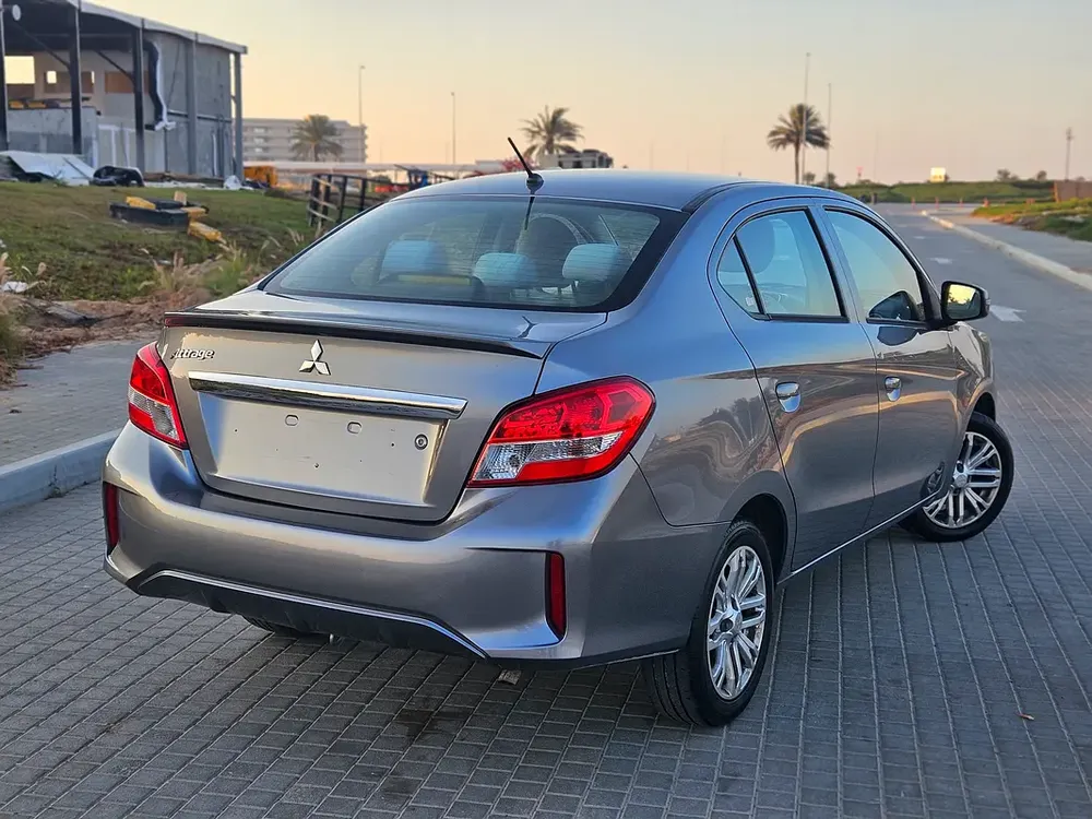Mitsubishi Attrage 2022 GCC Premium Condition Low KM Perfect Family Sedan - Image 13