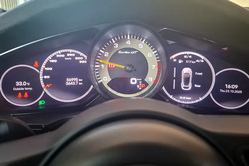 AED 8053/month | 2022 Porsche Cayenne Turbo GT | GCC Specs | Ref#380764 - Image 16