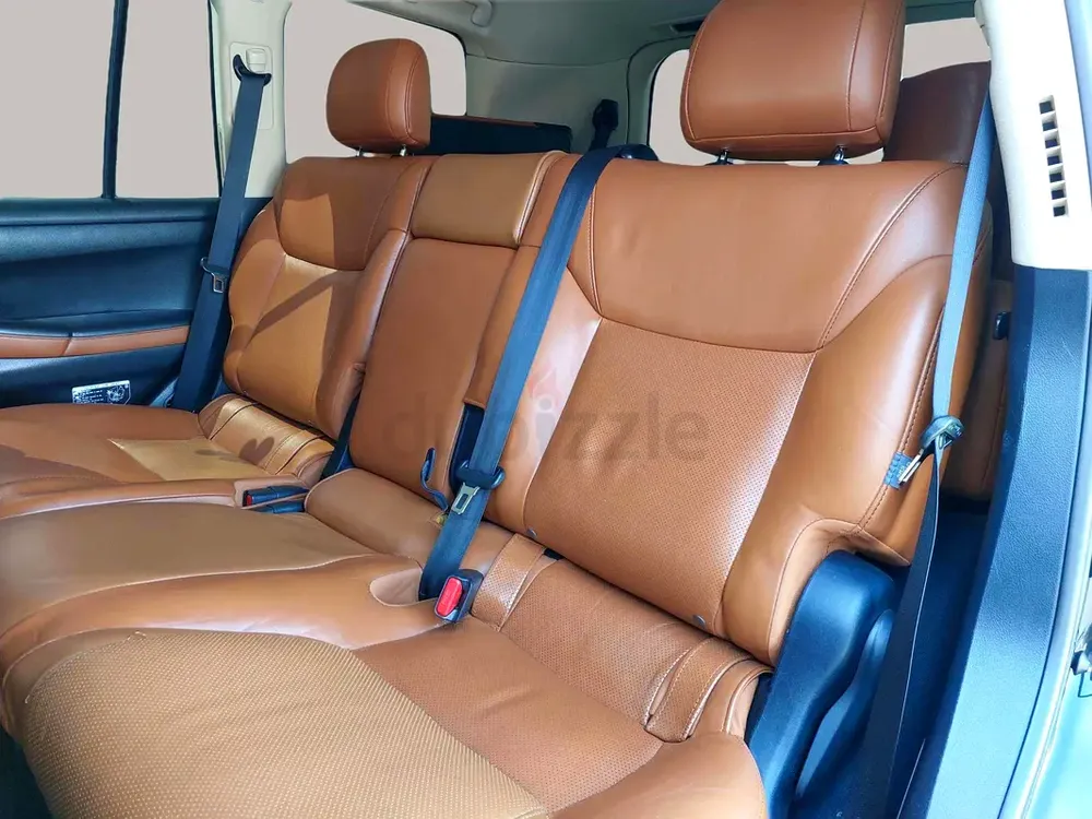 Inspected Car | 2014 Lexus LX-Series LX 570 Platinum | GCC Specs | Ref#470746 - Image 12