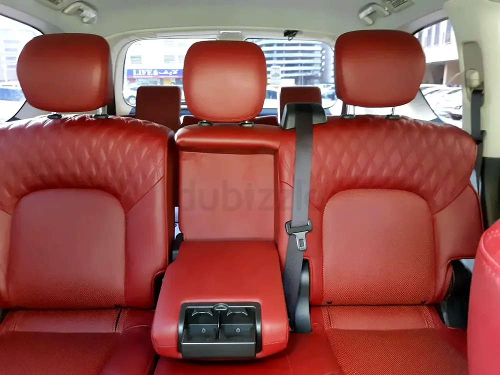 ALMOST NEW NISSAN PATROL 4.0L 2023 PLATINUM V6 GCC SPEC RADAR 6 CAMERAS NAVI SUNROOF LEATHER SEATS - Image 18