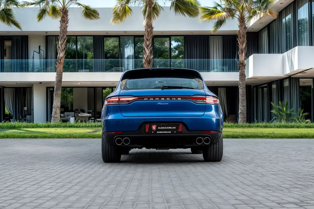 3,428 P.M |  Macan STD | 0% Downpayment | IMMACULATE MACAN | SAPPHIRE BLUE! - Image 5