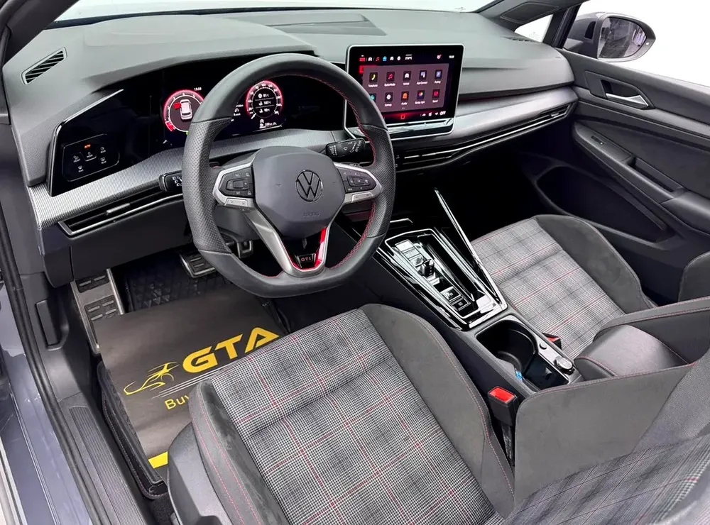 2025 Volkswagen Golf GTI, Agency Warranty+Service Contract+Full Service History, GCC - Image 11