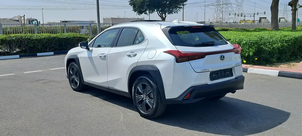 LEXUS UX200 2.0L 10 GEAR SPEED 2023 GCC FULL SERVICE +WARRANTY LEXUS AL FUTTAIM +ORGINAL PAINT 100% - Image 7