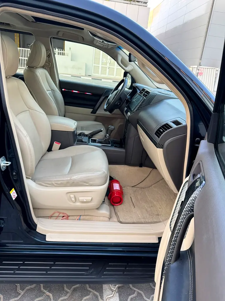 Toyota Prado 2018 VXR V6 Full Option Accident Free - Image 13
