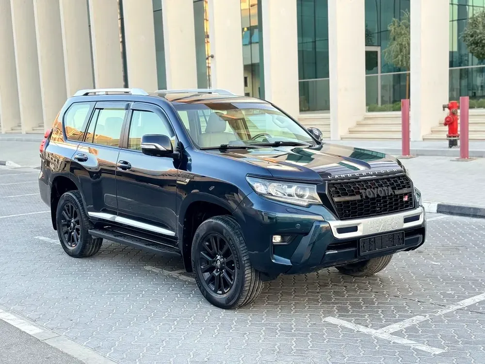 Toyota Prado 2018 VXR V6 Full Option Accident Free - Image 6