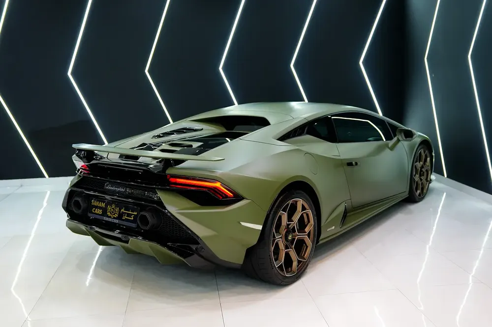 2023 Huracan Tecnica, 60th Anniversary, Lifting System, Apple CarPlay, Lamborghini Warr + Serv!! - Image 14