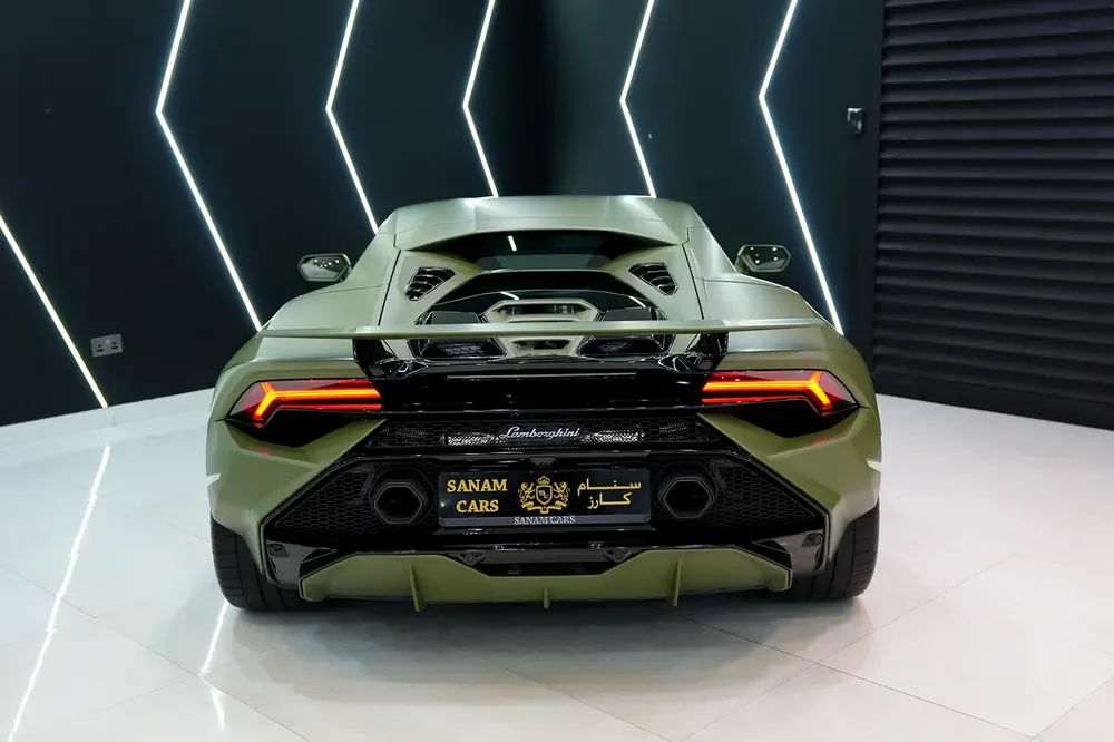 2023 Huracan Tecnica, 60th Anniversary, Lifting System, Apple CarPlay, Lamborghini Warr + Serv!! - Image 15
