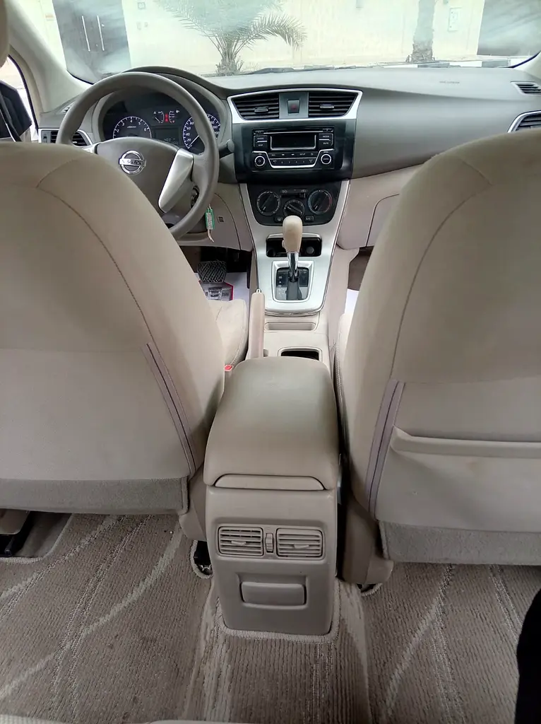 2019 Nissan Sentra - GCC Specs - Excellent Condition - Image 10
