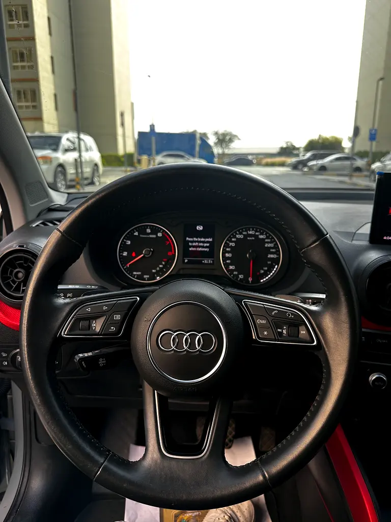 Audi Q2 - Image 10