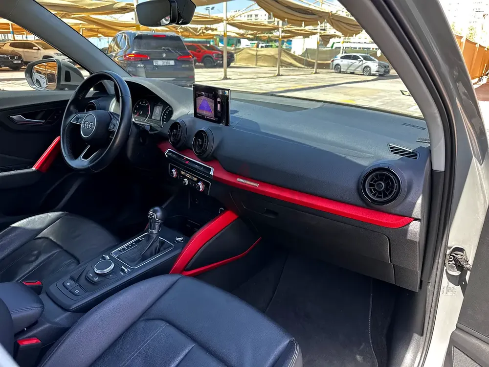 Audi Q2 - Image 9