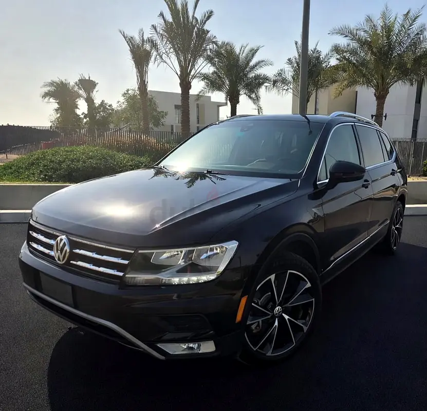 2021 Volkswagen Tiguan SEL - American Specs - Pristine Condition - Image 5