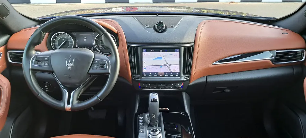 MASERATI LEVANTE 2022 GT HYBRID GCC FULL SERVICE  +WARRANTY AL TAYER MOTORS - ORGINAL PAINT 100% - Image 15