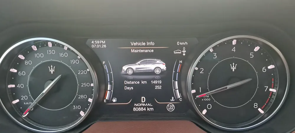 MASERATI LEVANTE 2022 GT HYBRID GCC FULL SERVICE  +WARRANTY AL TAYER MOTORS - ORGINAL PAINT 100% - Image 17