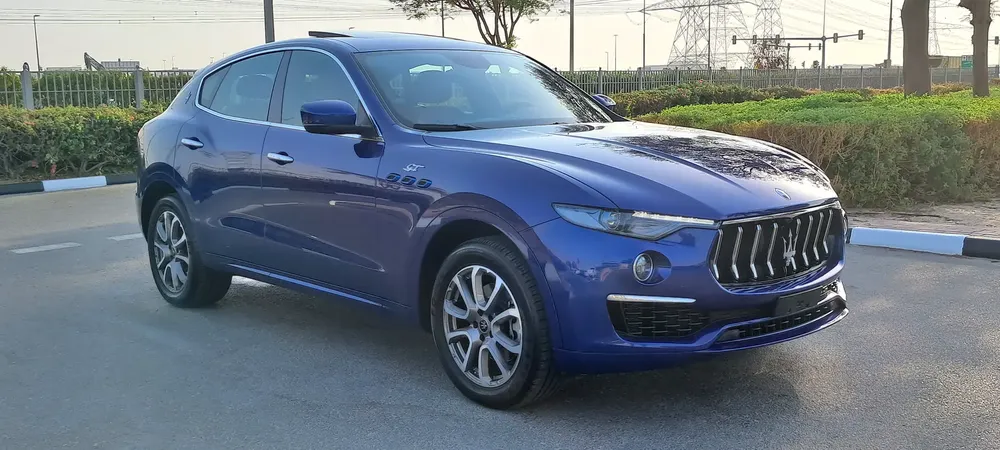 MASERATI LEVANTE 2022 GT HYBRID GCC FULL SERVICE  +WARRANTY AL TAYER MOTORS - ORGINAL PAINT 100% - Image 4