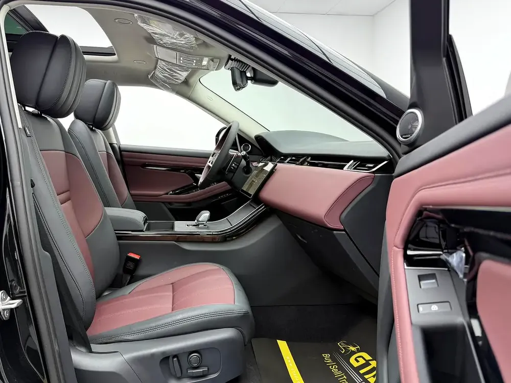 2025 Range Rover Evoque P250 Dynamic SE ,Warranty ,Brand New. - Image 16