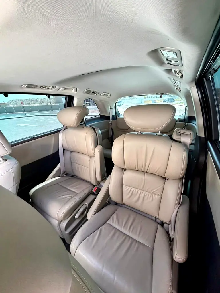 Honda Odyssey EX 2017 - GCC Specs - Excellent Condition - Image 11