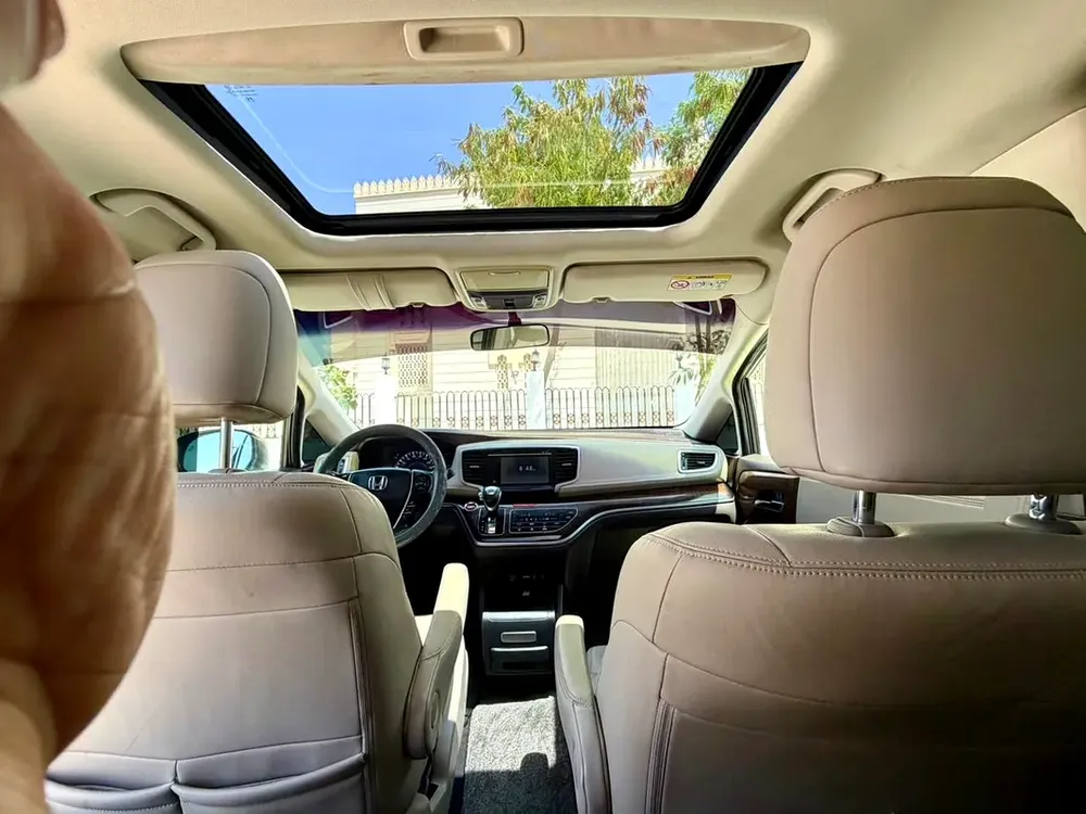 Honda Odyssey EX 2017 - GCC Specs - Excellent Condition - Image 14