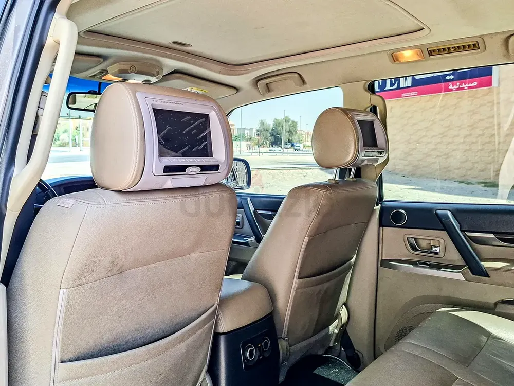 Inspected Car | 2014 Mitsubishi Pajero  | GCC Specs | Ref#453883 - Image 13