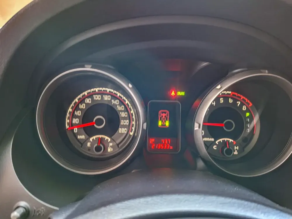 Inspected Car | 2014 Mitsubishi Pajero  | GCC Specs | Ref#453883 - Image 16