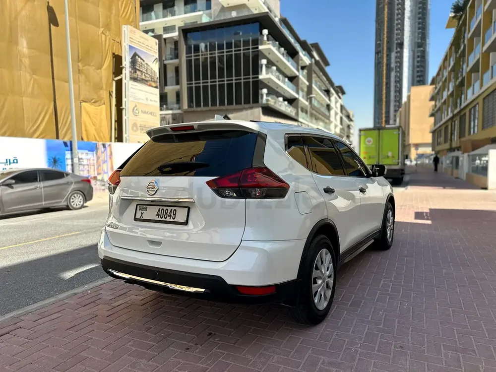 2019 Nissan Rogue S | American Specs | Clean  Well Maintained - Image 6