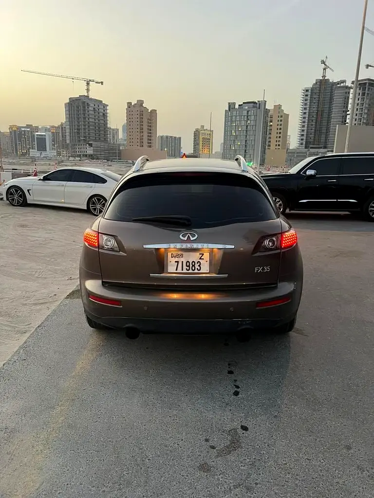 Infiniti FX45/FX35 Standard 2008 - American Specs - Image 4