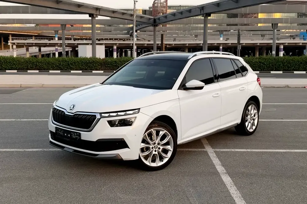 Full Agency Service History / 2 Keys | Skoda Kamiq Ambition 2022 GCC Specifications (Single Owner) - Image 4