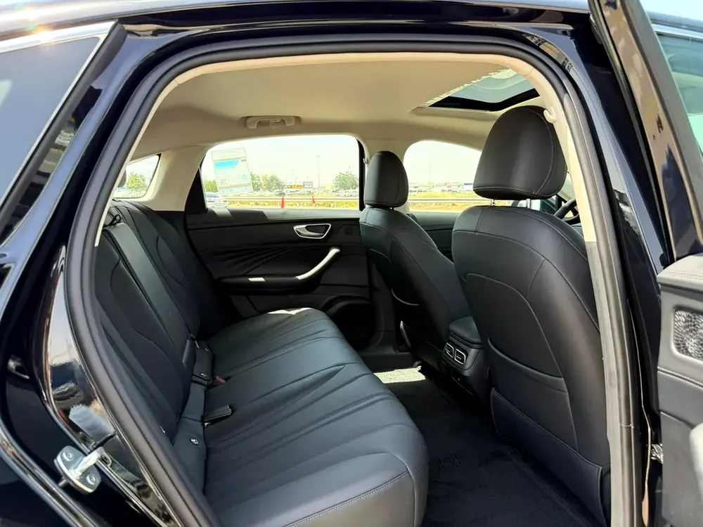 MG 8 Luxury 2026 GCC Specs 1.5L PHEV - Image 10