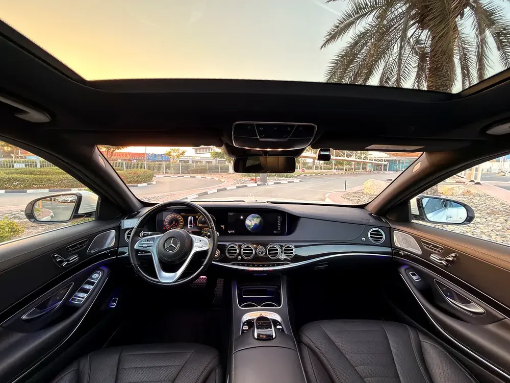 Mercedes-Benz S 560L AMG 4MATIC— ORIGINAL PAINT—ZERO ACCIDENT - Image 18