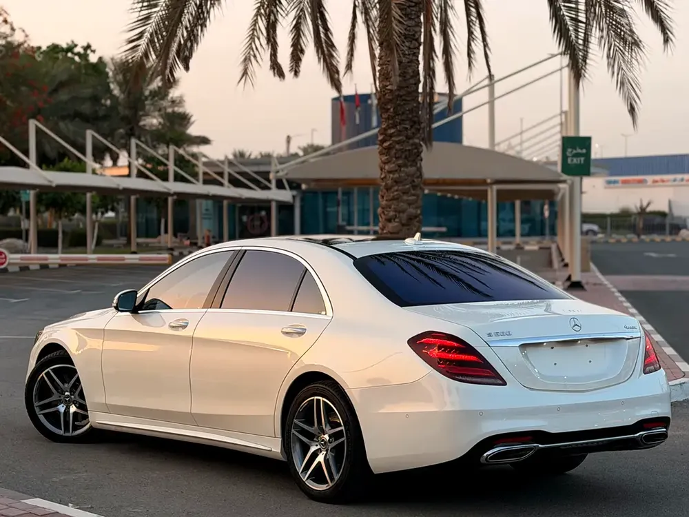 Mercedes-Benz S 560L AMG 4MATIC— ORIGINAL PAINT—ZERO ACCIDENT - Image 7