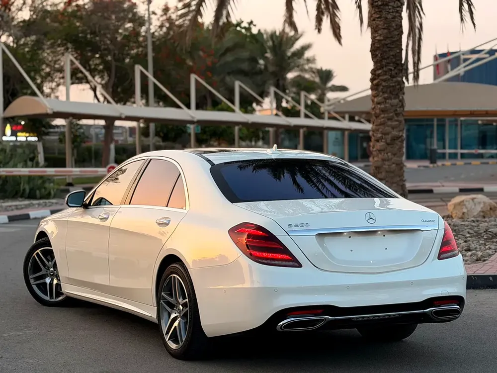 Mercedes-Benz S 560L AMG 4MATIC— ORIGINAL PAINT—ZERO ACCIDENT - Image 8
